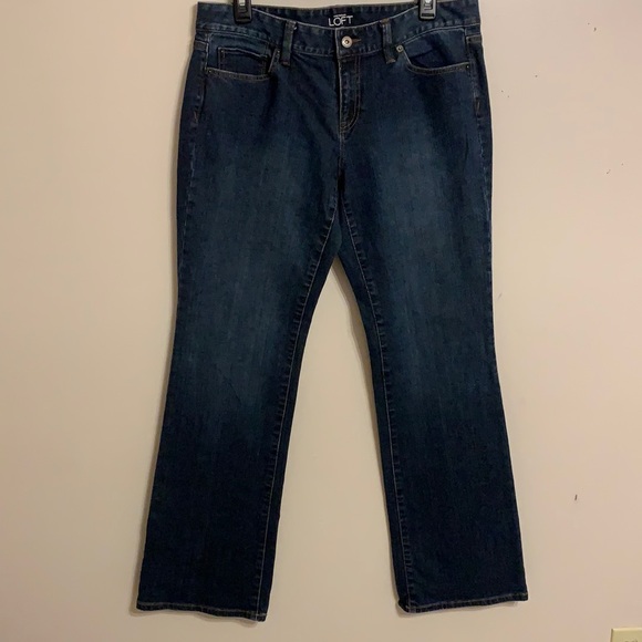 Ann Taylor LOFT original boot jeans in size 10. Excellent preowned condition. - Picture 2 of 9